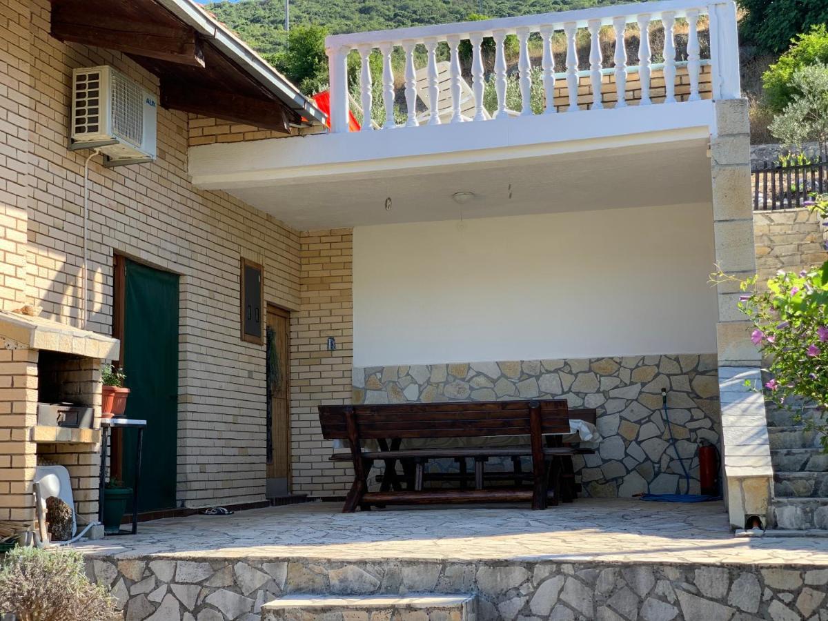 Holiday Home Bratica 울친 외부 사진