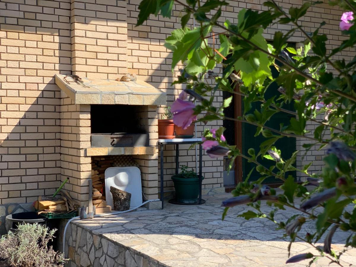Holiday Home Bratica 울친 외부 사진