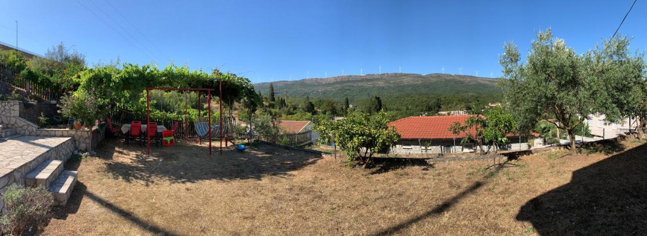 Holiday Home Bratica 울친 외부 사진