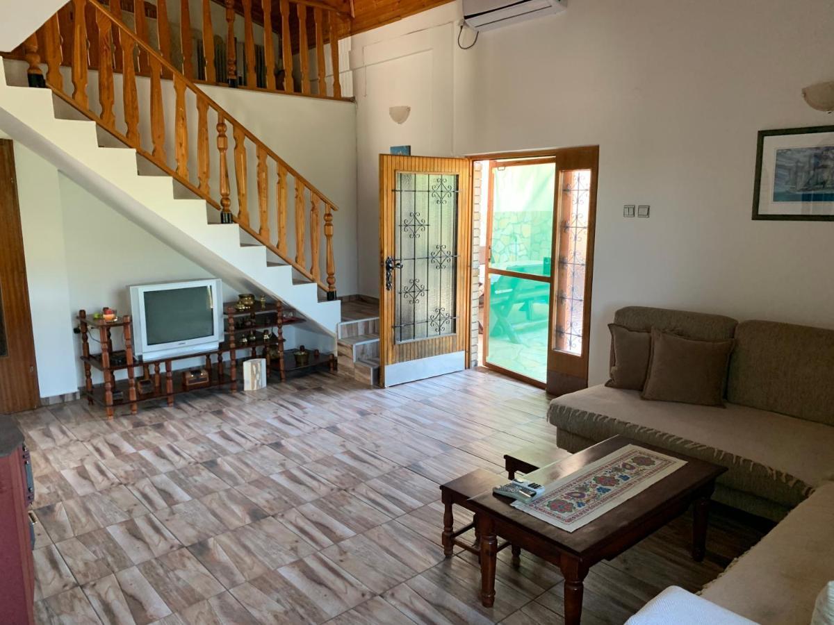 Holiday Home Bratica 울친 외부 사진