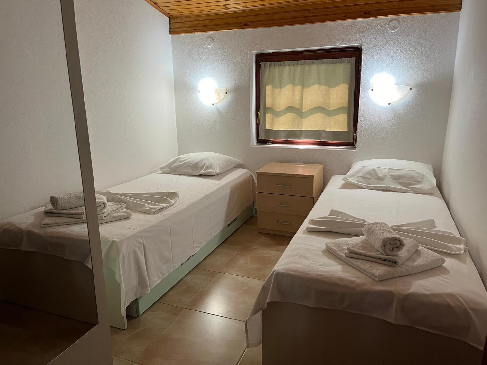 Holiday Home Bratica 울친 외부 사진