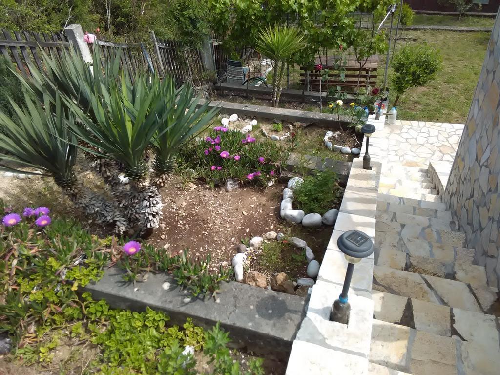 Holiday Home Bratica 울친 외부 사진